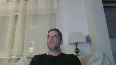 Snapshot of man211172 chatting on January 5, 2025, 10:19 pm man211172 online show from January 5, 2025, 10:19 pm