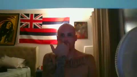 Snapshot of manaworks808 chatting on October 18, 2025, 5:32 am manaworks808 online show from October 18, 2025, 5:32 am