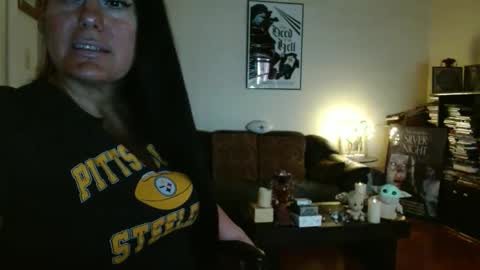 mandaloriangirlsfight online show from September 18, 2025, 6:43 pm