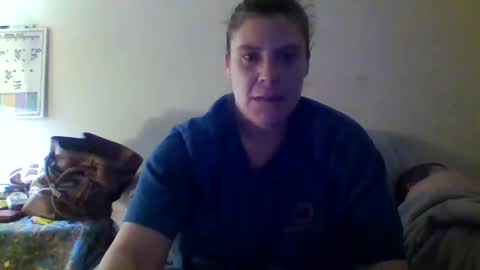 Snapshot of mandilube39 chatting on January 10, 2025, 5:37 am mindy22 online show from January 10, 2025, 5:37 am