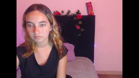 Snapshot of mandyy_petite chatting on October 11, 2025, 7:56 pm mandy sofi online show from October 11, 2025, 7:56 pm