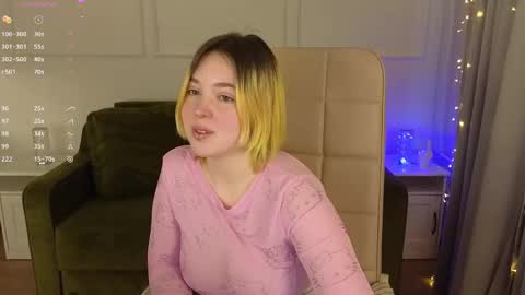 Snapshot of manic_pixie_ chatting on February 7, 2025, 10:50 am manic_pixie_ online show from February 7, 2025, 10:50 am