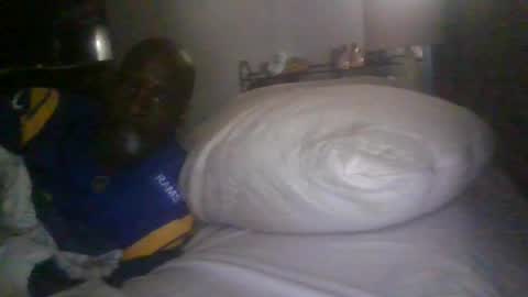 Snapshot of manpntheprowll chatting on October 8, 2025, 7:33 pm manontheprowll online show from October 8, 2025, 7:33 pm