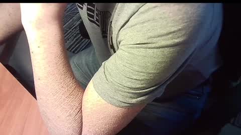 Snapshot of manswed chatting on February 3, 2025, 9:41 am manswed online show from February 3, 2025, 9:41 am