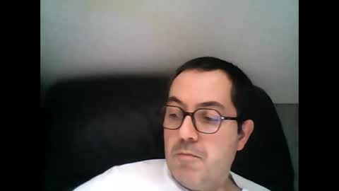 Snapshot of manu5933 chatting on January 28, 2025, 12:22 pm manu5933 online show from January 28, 2025, 12:22 pm