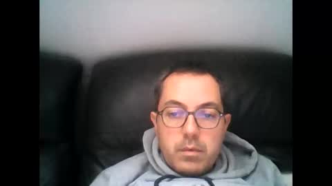 Snapshot of manu5933 chatting on October 14, 2025, 7:42 am manu5933 online show from October 14, 2025, 7:42 am