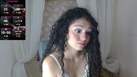 Snapshot of mapelove chatting on January 13, 2025, 2:42 pm Mape online show from January 13, 2025, 2:42 pm