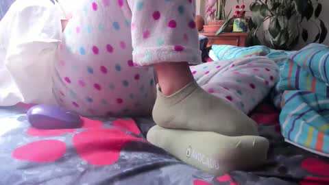 Maria IG M APS01 online show from September 12, 2025, 2:50 pm