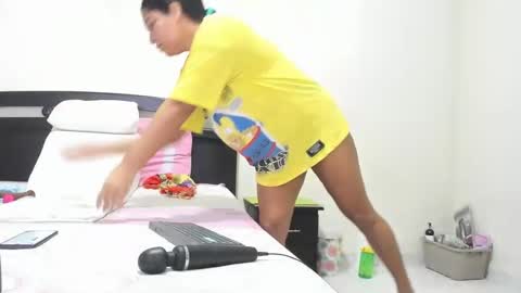 Mara online show from October 5, 2025, 2:37 pm