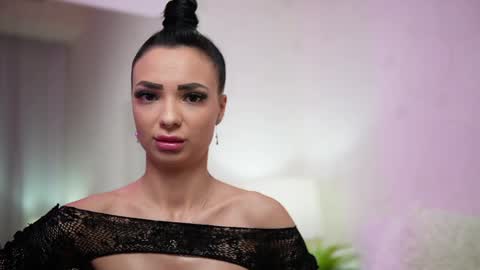  Mara  online show from January 10, 2025, 9:53 pm