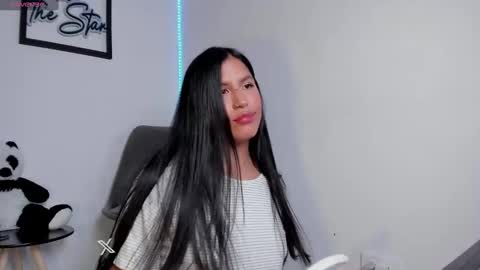 Mara online show from December 4, 2024, 9:46 pm