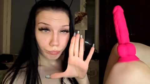 Snapshot of marandawerling chatting on September 9, 2025, 6:29 pm Elizaveta online show from September 9, 2025, 6:29 pm