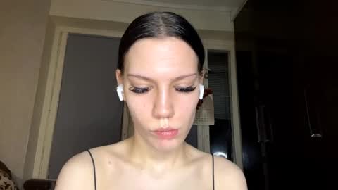 Snapshot of marandawerling chatting on September 24, 2025, 8:45 pm Elizaveta online show from September 24, 2025, 8:45 pm