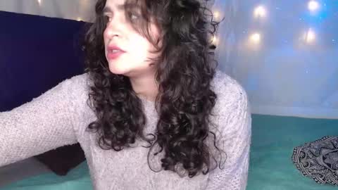 Snapshot of marceline_uu chatting on December 31, 2024, 6:13 pm M A R C I online show from December 31, 2024, 6:13 pm