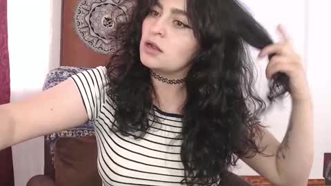 Snapshot of marceline_uu chatting on February 5, 2025, 7:20 pm M A R C I online show from February 5, 2025, 7:20 pm