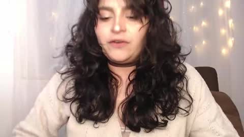 Snapshot of marceline_uu chatting on February 8, 2025, 12:17 am M A R C I online show from February 8, 2025, 12:17 am