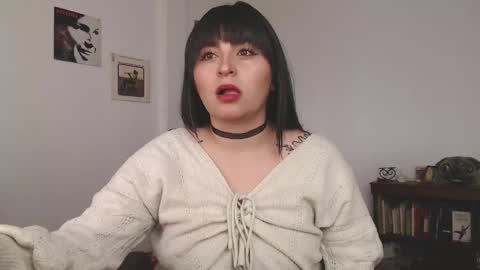 Snapshot of marceline_uu chatting on February 26, 2025, 3:19 pm M A R C I online show from February 26, 2025, 3:19 pm