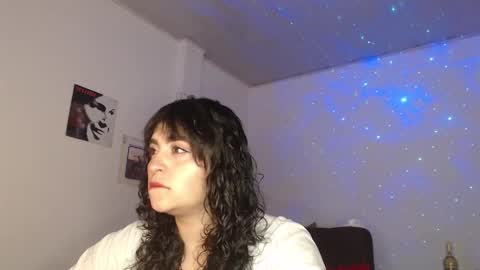 Snapshot of marceline_uu chatting on March 7, 2025, 11:49 pm M A R C I online show from March 7, 2025, 11:49 pm