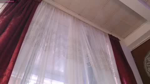 Snapshot of marceline_uu chatting on October 5, 2025, 1:53 pm M A R C I online show from October 5, 2025, 1:53 pm