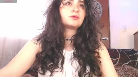 Snapshot of marceline_uu chatting on October 8, 2025, 6:16 pm M A R C I online show from October 8, 2025, 6:16 pm