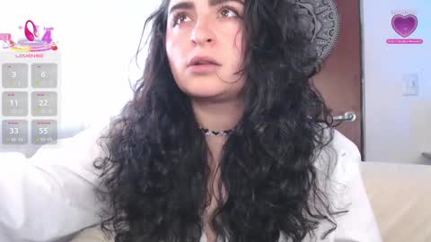 Snapshot of marceline_uu chatting on October 10, 2025, 8:19 pm M A R C I online show from October 10, 2025, 8:19 pm