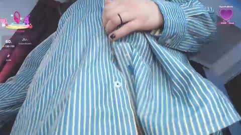 Snapshot of marceline_uu chatting on October 12, 2025, 12:15 pm M A R C I online show from October 12, 2025, 12:15 pm