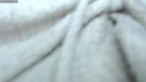 Snapshot of marceline_uu chatting on October 15, 2025, 4:18 pm M A R C I online show from October 15, 2025, 4:18 pm