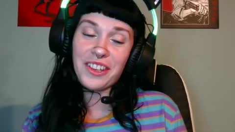MarcelineAltaria online show from February 16, 2025, 6:32 am