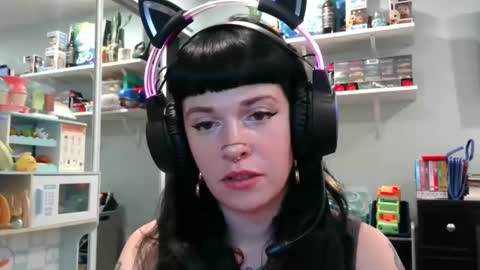 MarcelineAltaria online show from February 18, 2025, 5:42 am