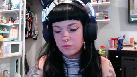 MarcelineAltaria online show from February 20, 2025, 5:44 am