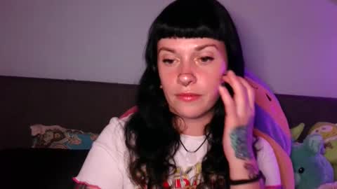 MarcelineAltaria online show from September 12, 2025, 4:01 am