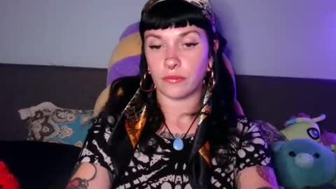 MarcelineAltaria online show from October 3, 2025, 2:52 am