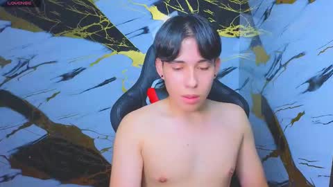 marcelo_boy online show from November 15, 2025, 6:04 pm