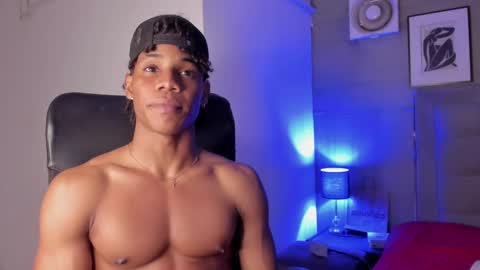 Snapshot of marcelo_dosantos77 chatting on January 18, 2025, 6:56 am MARCELO online show from January 18, 2025, 6:56 am