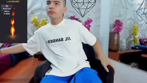 Snapshot of marcovitto chatting on December 29, 2024, 3:22 am marcovitto online show from December 29, 2024, 3:22 am