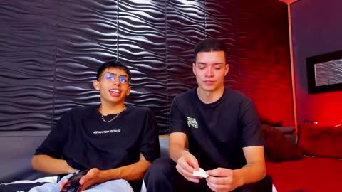 Marco and Ethan online show from December 13, 2024, 4:33 am