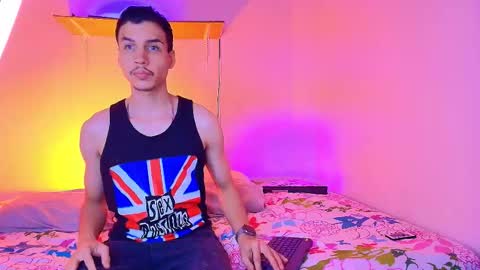 Snapshot of marcus_hanks chatting on November 9, 2025, 5:17 am Marcus Hanks online show from November 9, 2025, 5:17 am