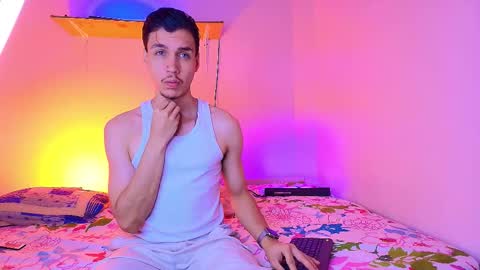 Snapshot of marcus_hanks chatting on November 21, 2025, 5:50 am Marcus Hanks online show from November 21, 2025, 5:50 am