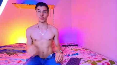 Snapshot of marcus_hanks chatting on November 22, 2025, 6:45 am Marcus Hanks online show from November 22, 2025, 6:45 am