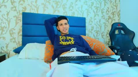 marcus_jeron online show from October 16, 2025, 2:45 am