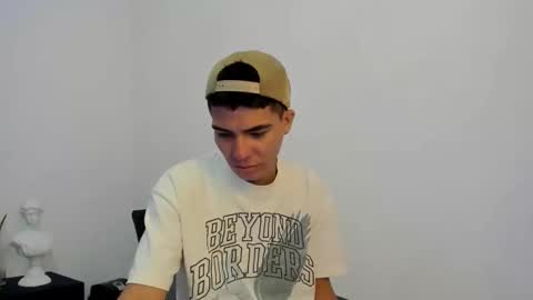 marcus_moreno online show from November 10, 2025, 9:58 pm