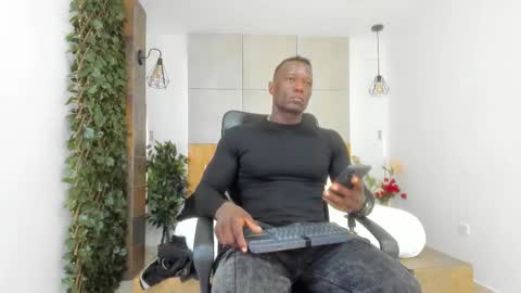 Marcusssss online show from October 4, 2025, 12:47 pm