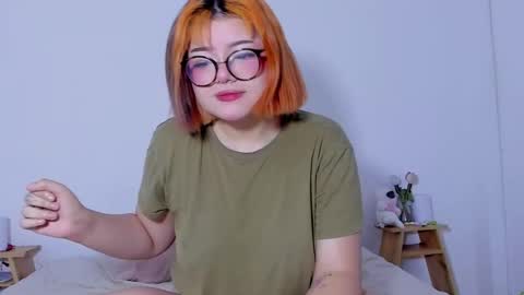 Snapshot of marcy_grey chatting on December 5, 2024, 7:38 am danna online show from December 5, 2024, 7:38 am