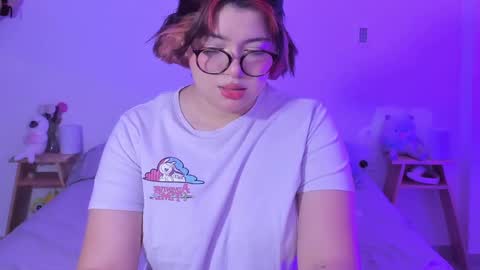 Snapshot of marcy_grey chatting on February 20, 2025, 12:30 am danna online show from February 20, 2025, 12:30 am