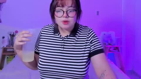 Snapshot of marcy_grey chatting on March 3, 2025, 10:17 am danna online show from March 3, 2025, 10:17 am