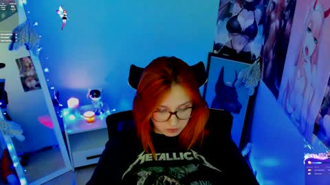 Snapshot of margaret_red chatting on December 13, 2024, 12:31 am Margaret online show from December 13, 2024, 12:31 am