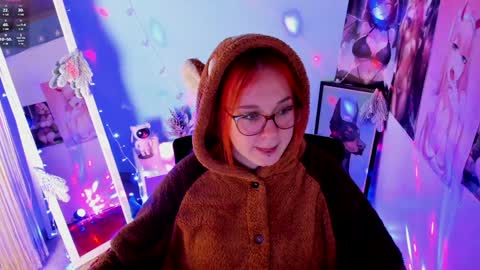 Snapshot of margaret_red chatting on January 10, 2025, 10:57 pm Margaret online show from January 10, 2025, 10:57 pm