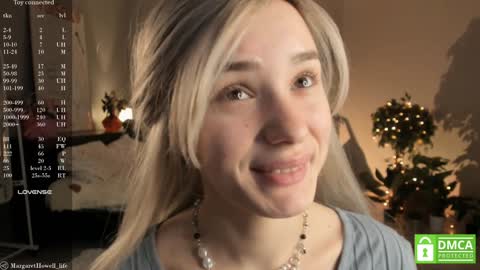 Snapshot of margarethowell chatting on January 24, 2025, 4:48 am Margaret online show from January 24, 2025, 4:48 am