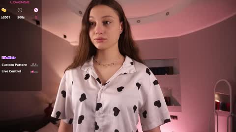 Snapshot of margarethowell chatting on November 26, 2025, 11:33 am Margaret online show from November 26, 2025, 11:33 am