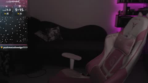 Snapshot of mari_moore7 chatting on January 24, 2025, 7:08 am mari moore online show from January 24, 2025, 7:08 am